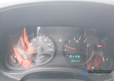 2010 Jeep Compass Sport z USA, uszkodzony, nr VIN 1J4NT4FBXAD581475